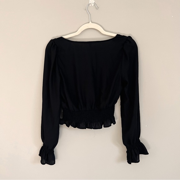 Black Cinched Waist Blouse - Picture 4 of 4